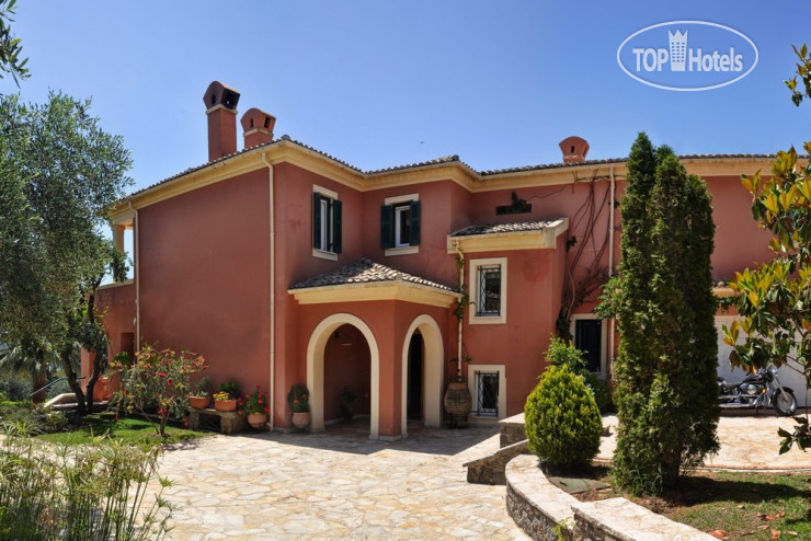 Фотографии отеля  Kommeno Castle Luxury Villa 