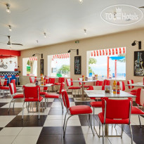 MarBella Corfu Splash Diner