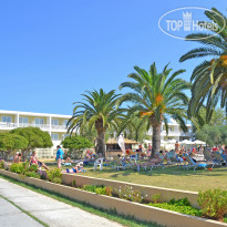 Messonghi Beach Holiday Resort 