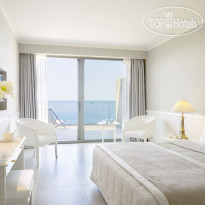 Mayor La Grotta Verde Grand Resort DELUXE DOUBLE SEA VIEW ROOM