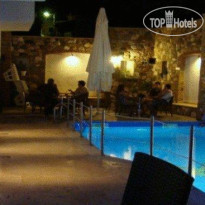 Nepheli Hotel 