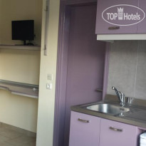 Takis Hotel Apartments 