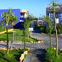 Aegean Breeze Resort (закрыт) 