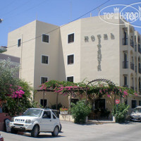 Titania Hotel 2*