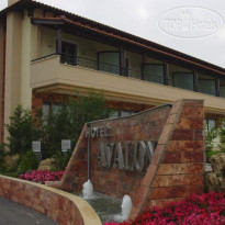 Avalon Hotel 