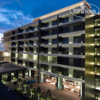 The Met Hotel