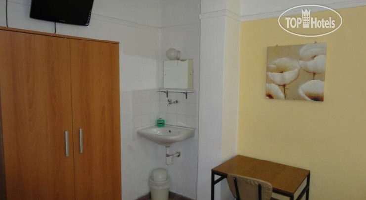 Новые добавленные фото туристов Adonis 1*