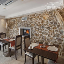 Iakovakis Suites & Spa