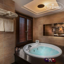Iakovakis Suites & Spa