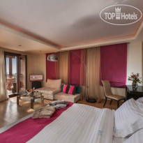Iakovakis Suites & Spa