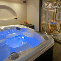 Iakovakis Suites & Spa