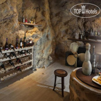 Iakovakis Suites & Spa