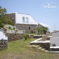 Carlo Bungalows