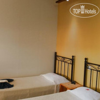 Oikeion Rooms & Studios 