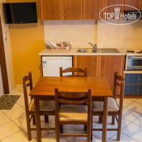 Tsironis Guesthouse