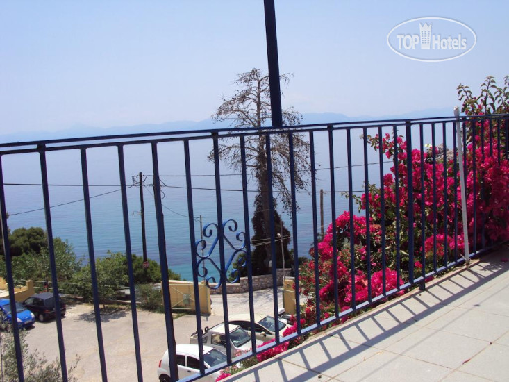 Новые добавленные фото туристов Stafylos Rooms