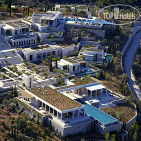 Amanzoe Resort 