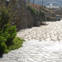 Porto Mani Suites