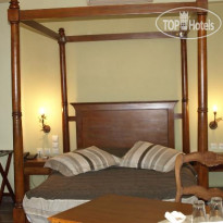 Porto Mani Suites