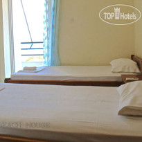 Vrachati Beach House 