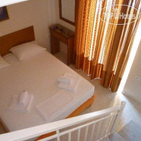 Marias Filoxenia Suites 