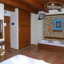 Pyrgoi Theodorakaki Gerolimenas 