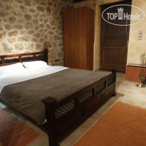 Paliokastro Guesthouse 