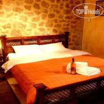 Paliokastro Guesthouse 