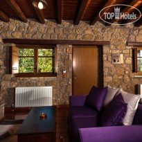 Pera Alonia Guesthouse