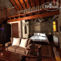 Pera Alonia Guesthouse