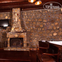 Pera Alonia Guesthouse