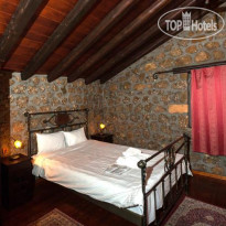 Pera Alonia Guesthouse