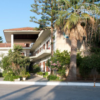 Finikounda Hotel 