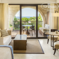 The Romanos, a Luxury Collection Resort 