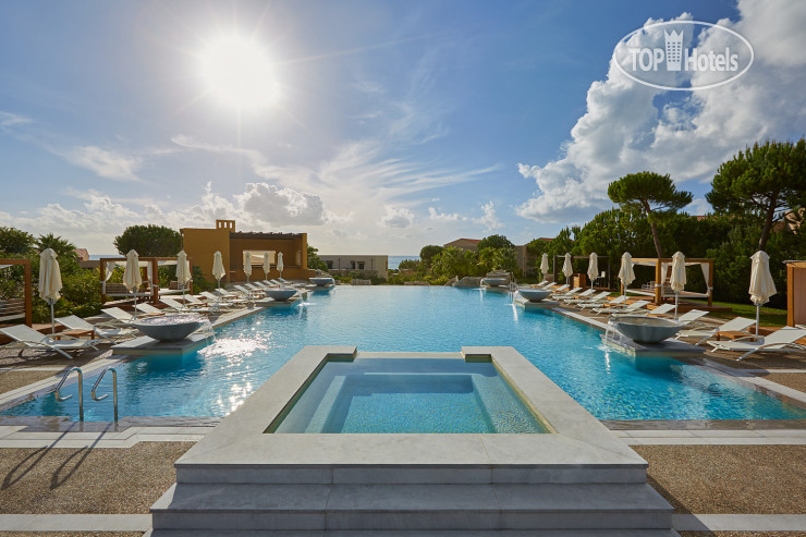 Фотографии отеля  The Westin Resort Costa Navarino 5*