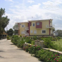 Irida Resort Suites 