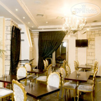 Chateau Rond Suites Зал для завтраков