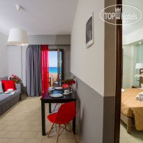 Dimitra Hotel & Apartments 