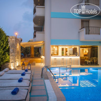 Anesis Blue Boutique Hotel 