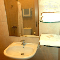 Lambrinos Suites 