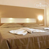 Zorbas Apartments 