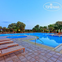 Apollonia Beach Resort & Spa 