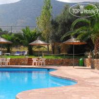 Marinet Studios & Apartments 