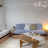 Elia & Tina Apartments 