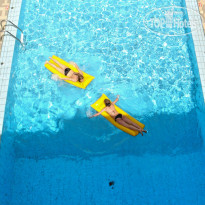 Melitti Hotel Pool from above