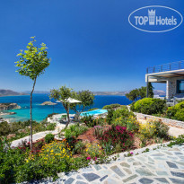 Daedalos & Ikaros Luxury Villas 