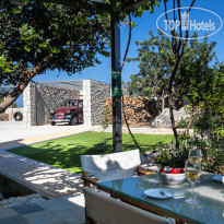 Daedalos & Ikaros Luxury Villas 