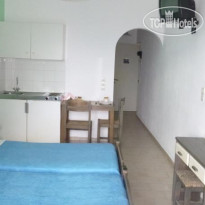 Relax Studios & Apartments 
