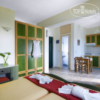 Erivolos Hotel Apartments 