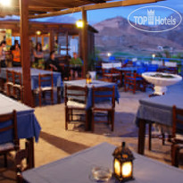 Damnoni Bay Hotel